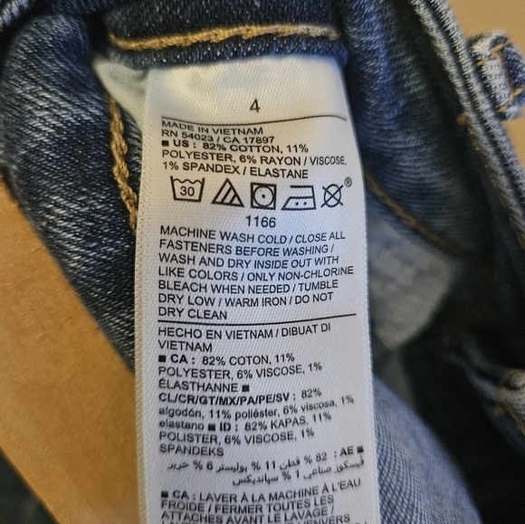 Old Navy Women's Size 4 Mid Rise Rockstar Super Skinny Jeans Distressed Raw Hem - Picture 4 of 4